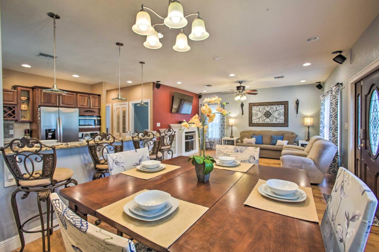Waveland Family House, 4-Minute Drive To The Beach المظهر الخارجي الصورة